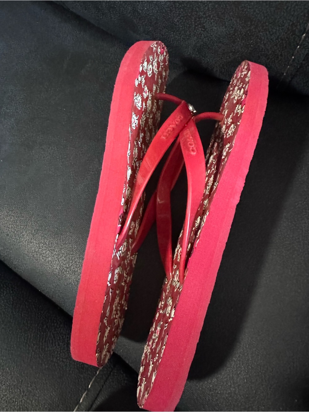 Coach Women's Red Floral Flip Flop Sandals - Picture 4 of 5